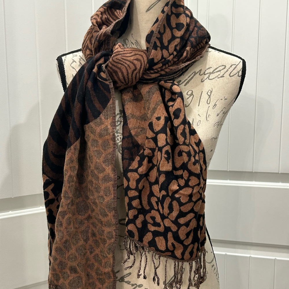 Brown Fringe Scarf Animal Prints Reversible Cheetah Tiger Zebra Patterns 21”x60”